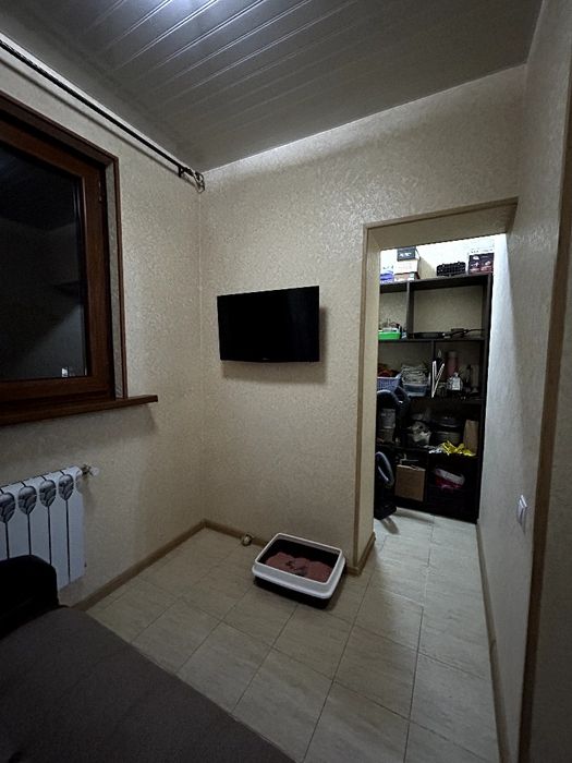 Продаю квартиру 3/4/4. 77 серия . Чиланзар 1 квартал