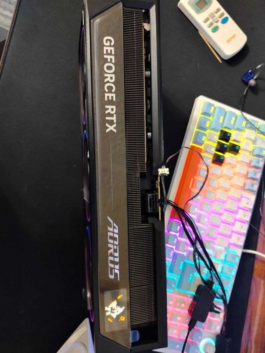 Видеокарты для  коллекции RTX 5090  Kolleksiya uchun