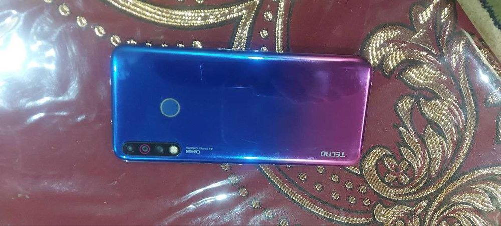 TECNO 12 PRO Sotiladi