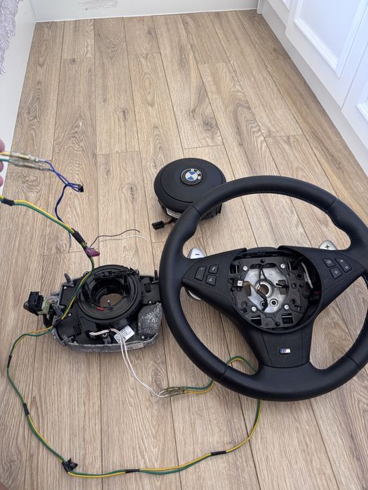 Продам руль от БМВ Е60 М5 под кулюч