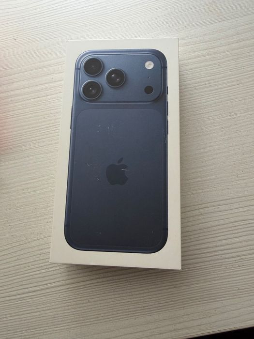Срочно продам iphone 17 pro
