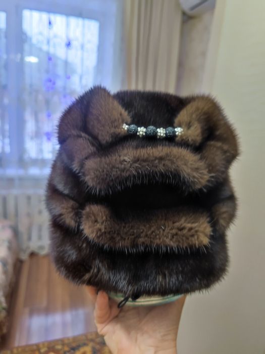 Продам шапку норковую