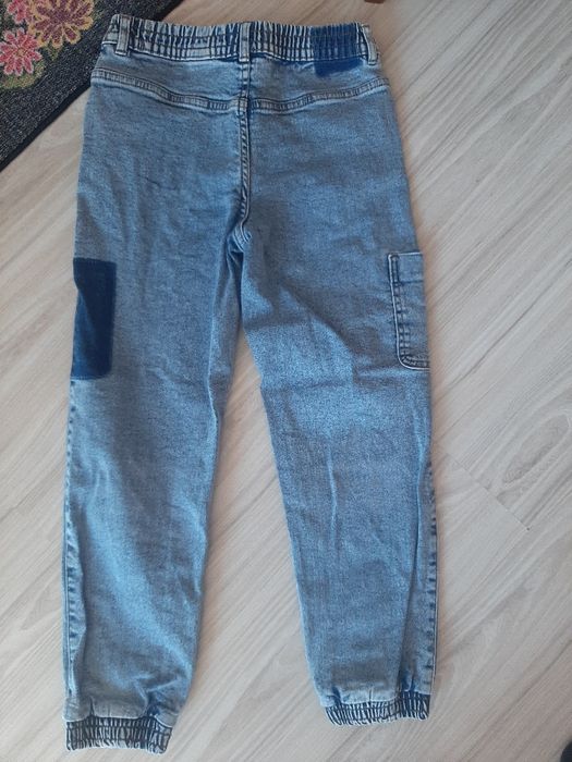 Модерни детски дънки