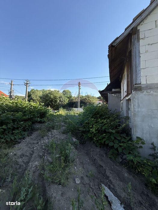 COMISION 0% Teren intravilan 742 mp cu construcție | Gheorghieni