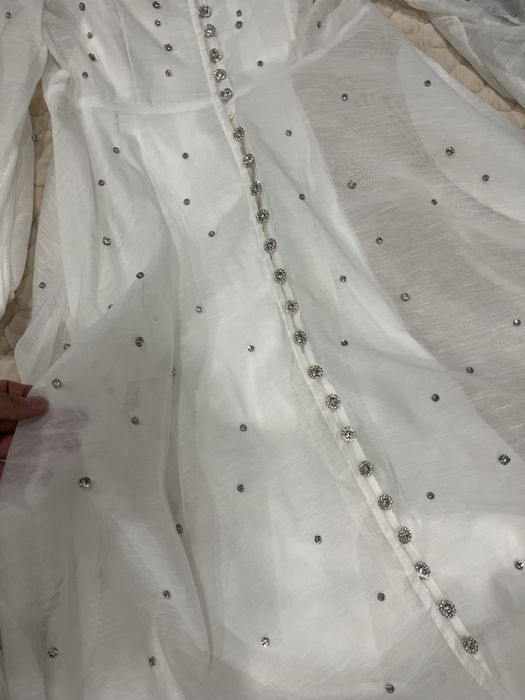 Продам белое платье