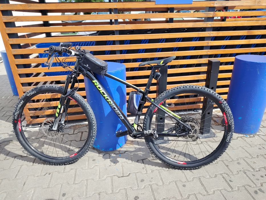 Vând  bicicleta MTB, nouă
