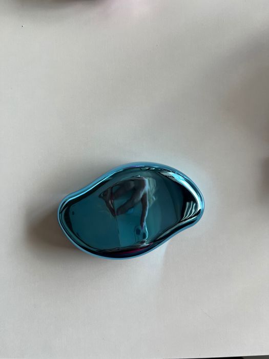 Кристален епилатор за премахване на космите чрез триене