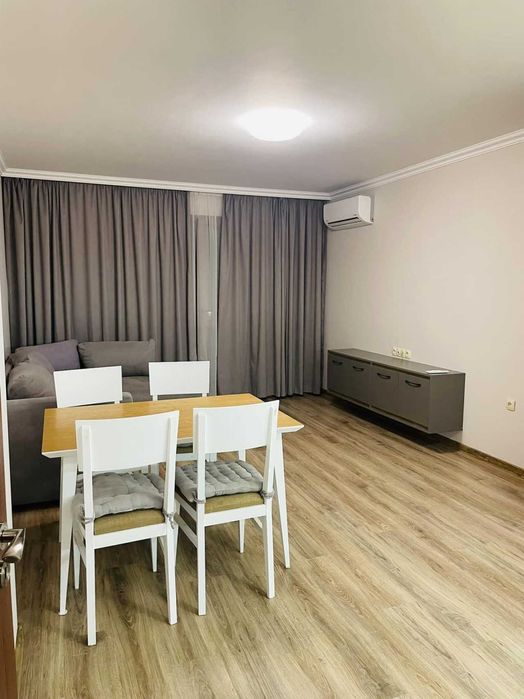 Дава се под наем Тристаен апартамент в Пловдив, Южен - 85 кв.м за 425 € - Снимка #1