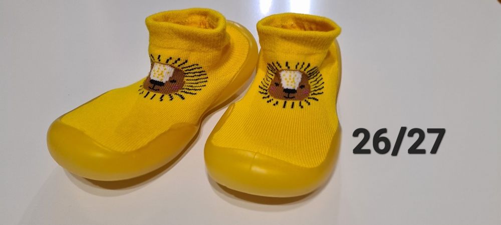 Чорапки с гумена подметка