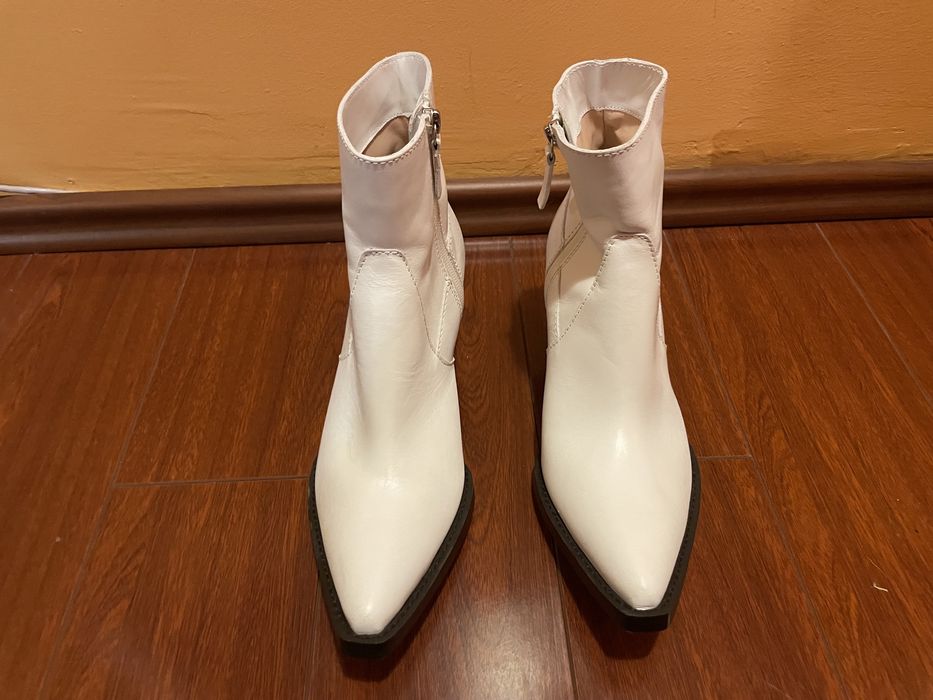 Cizme zara din piele noi