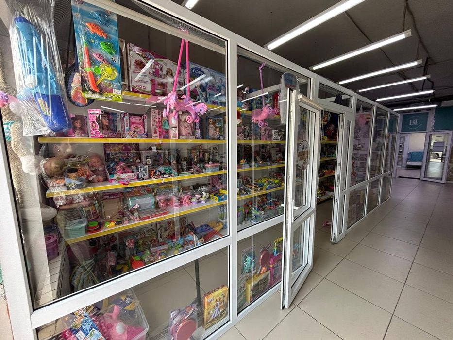 Продам дешево витражные перегородки