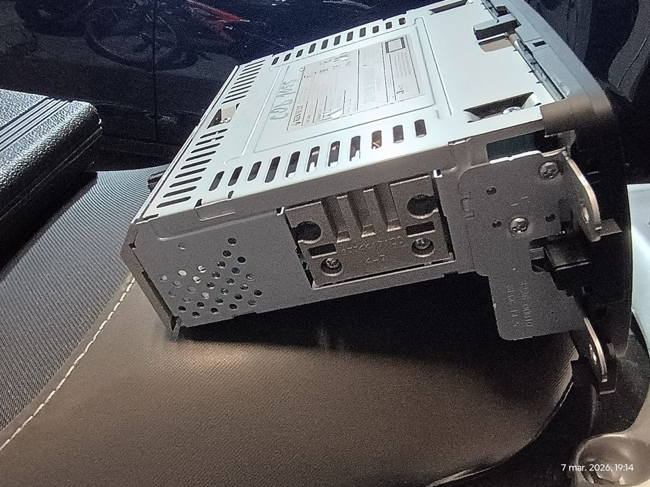 Cd player USB  - Dacia - Sandero - Logan