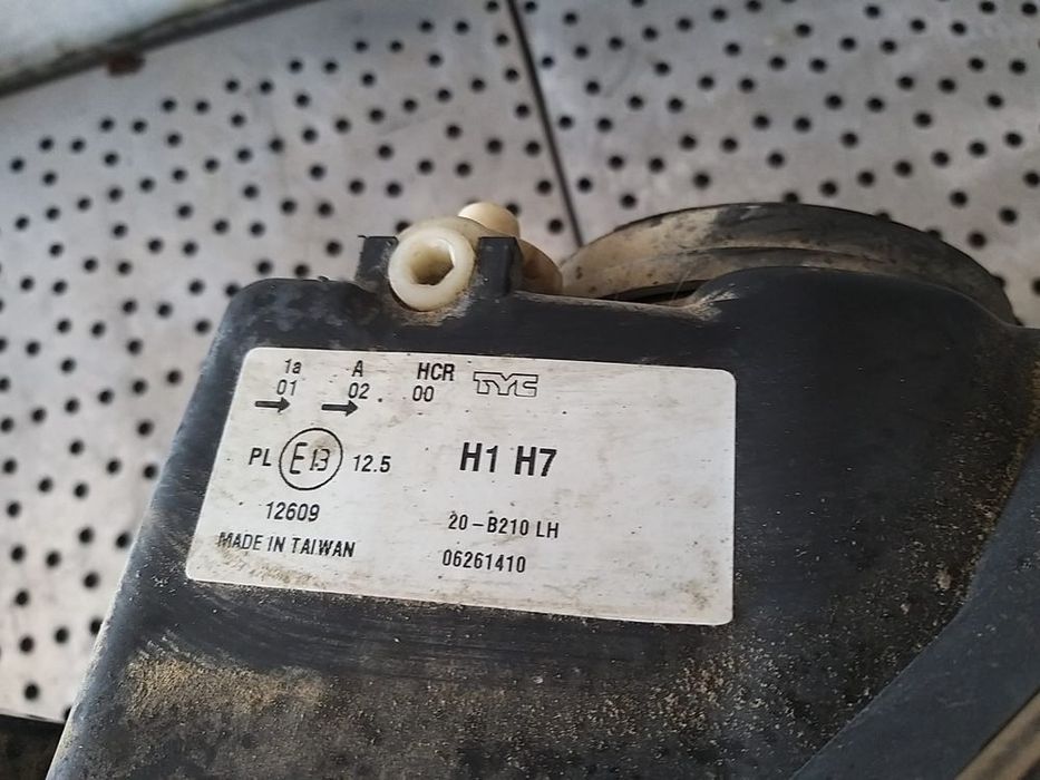 Far stanga seat altea 5p 20b210lh