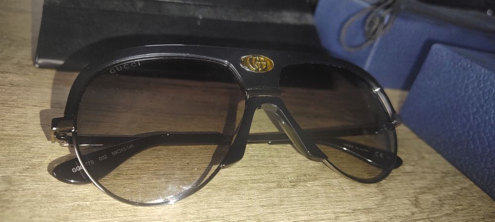 Ochelari Gucci in stare impecabila