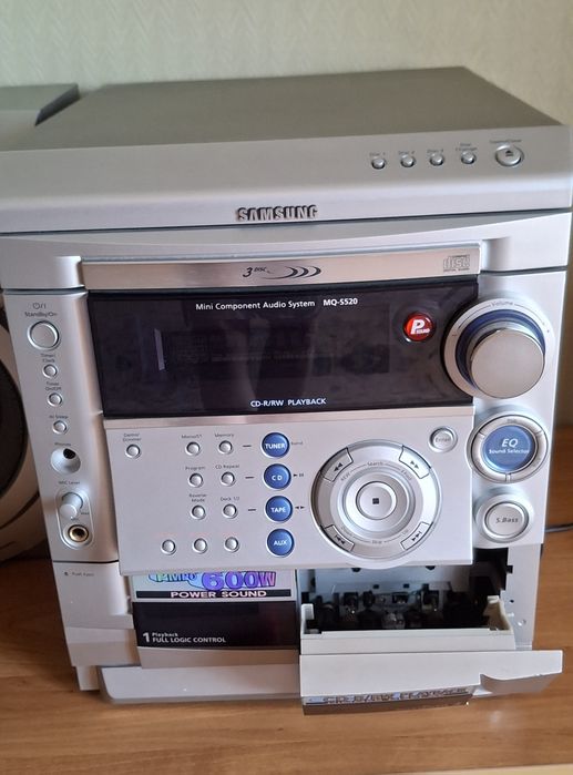 Музыкальный центр SAMSUNG