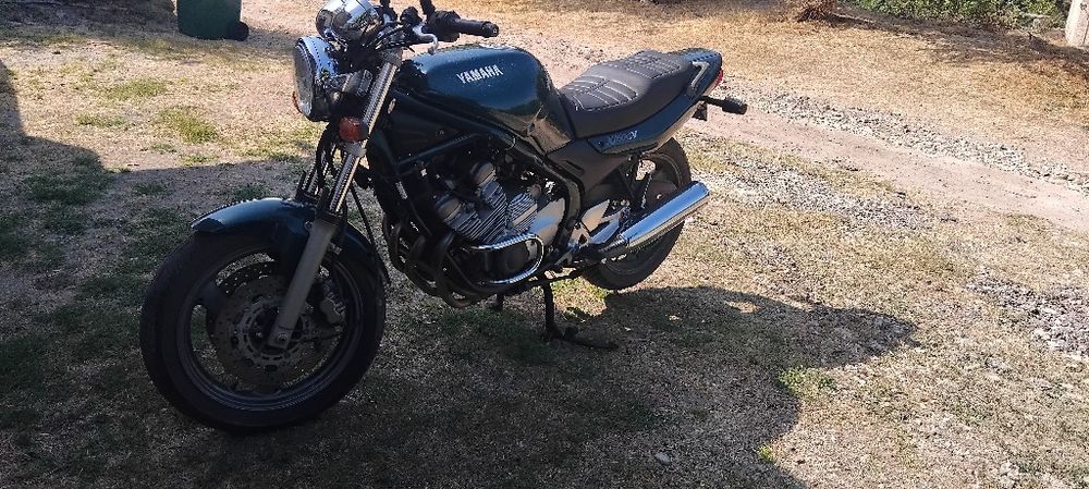 Мотоциклет Yamaha XJ 600 N