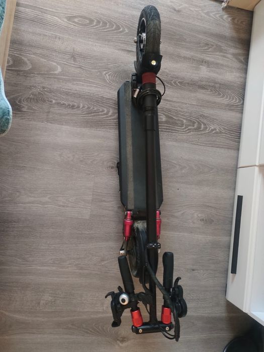 Продам Электросамокат Kugoo X1