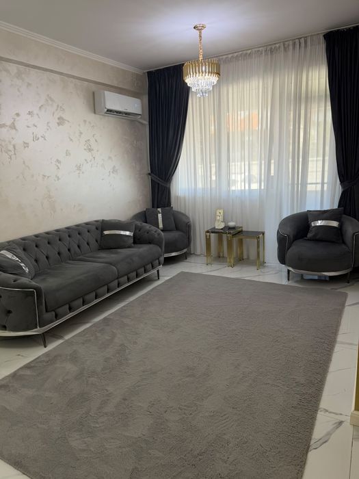 Canapea + Fotolii Chesterfield Lux Noi