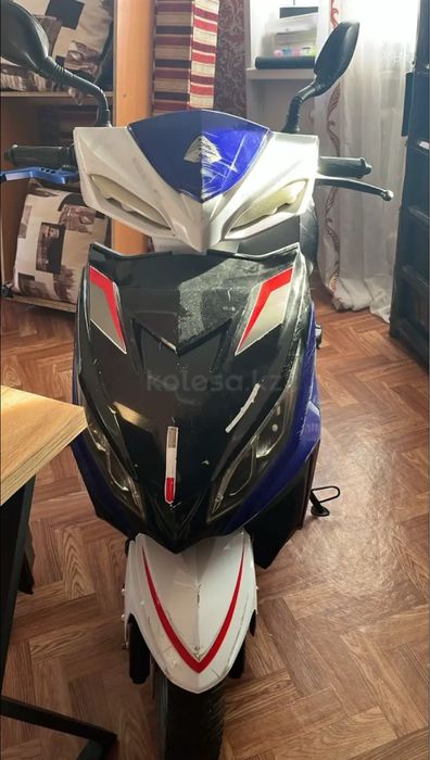 Скутер Vento City 49