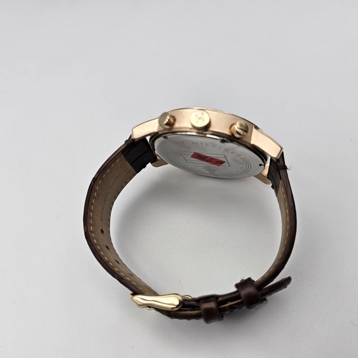 Amanet F28: Ceas Tommy Hilfinger [p]