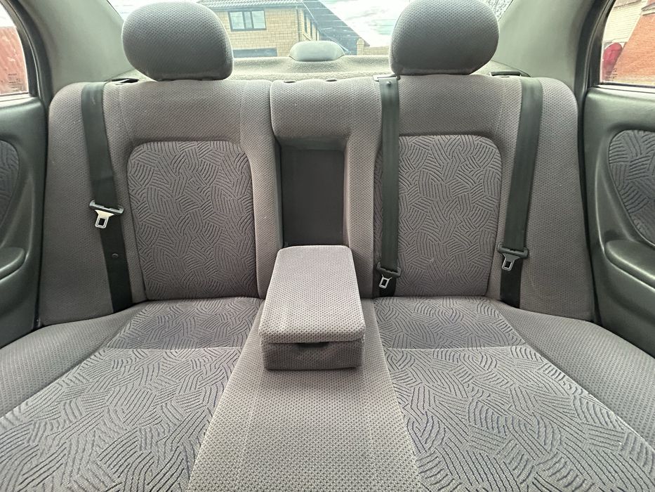 Продам тойота авенсис