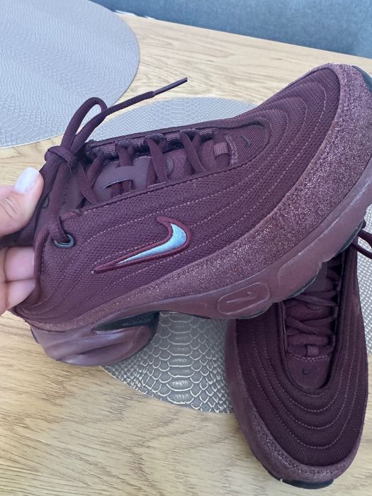 Дамски маратонки Nike air