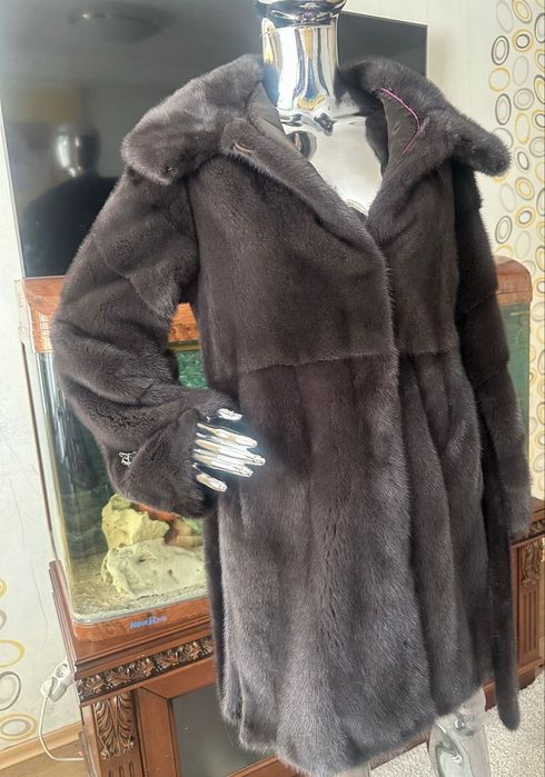 норковая шуба мокко с капюшоном