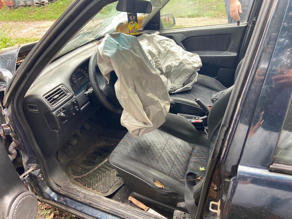 Opel Vectra, Опел Вектра 1.8i на части