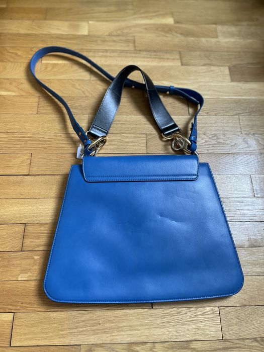 Chloe синя данска чанта