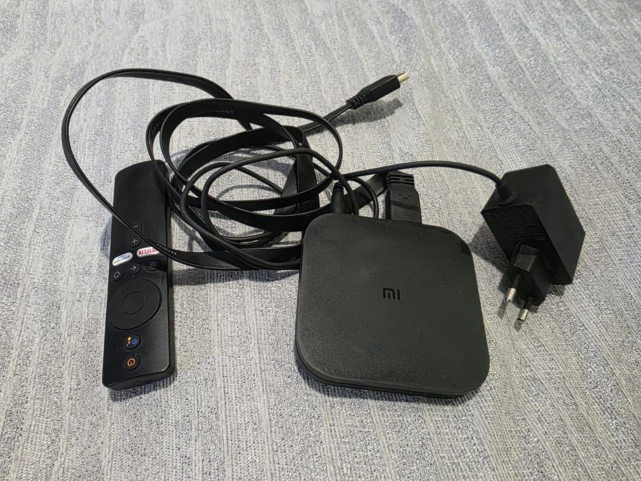 ТВ приставка Mi TV Box 4