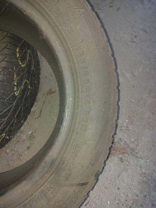 Vând cauciucuri iarnă 185/60 R14