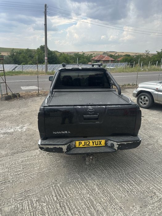 Nissan navara 2.5 190кс на части 2012 автоматична кутия  нисан навара вейс