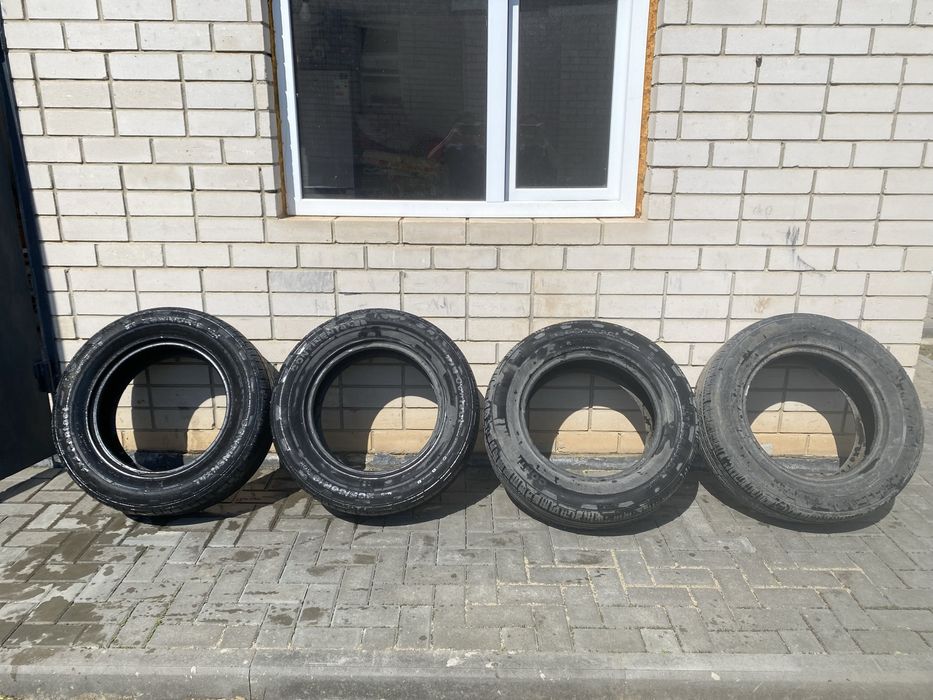 Продам шины на 265/60/18