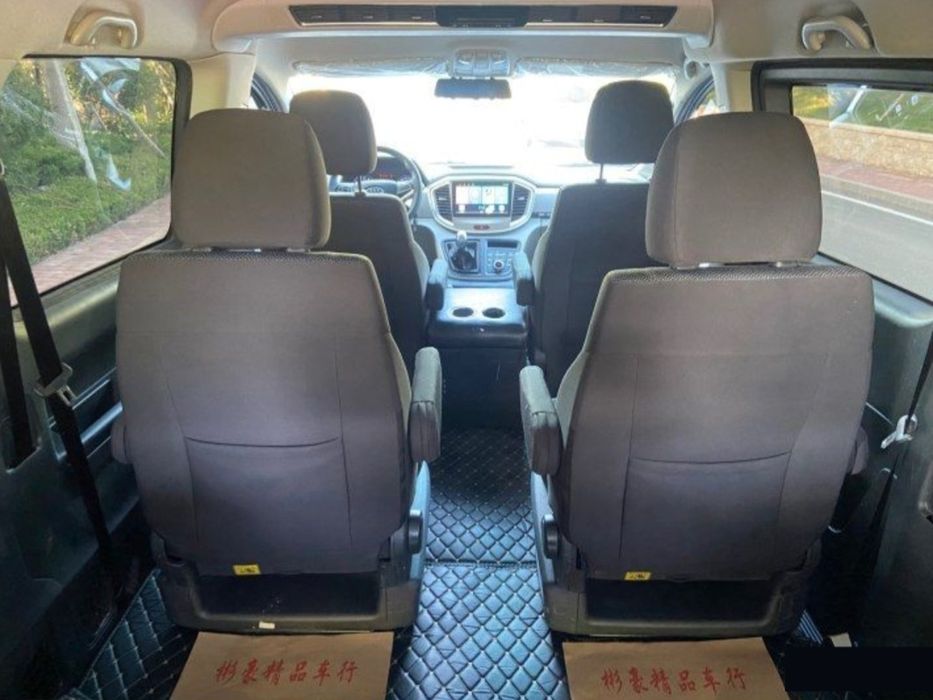 Поездки по Узбекистану новый минивен 7мест эконом класс Экскурсии 24/7