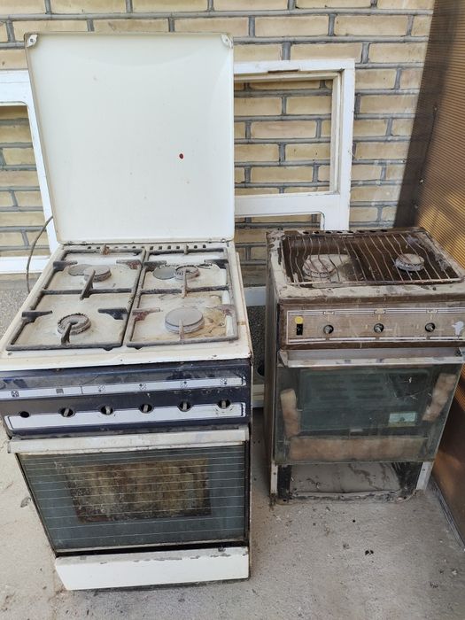 Газ плита 4 камфорки и 2 камфорки