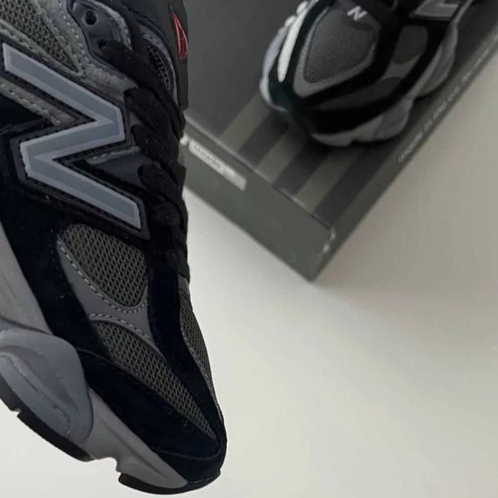 New Balance 9060 "Black/Grey"