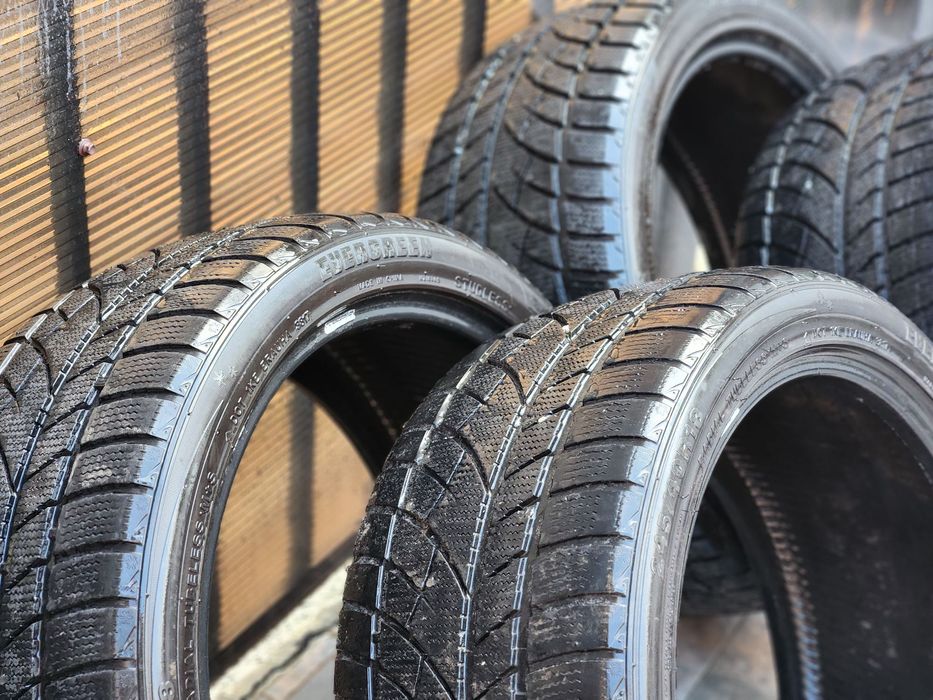 Anvelope Iarna M+S | Evergreen / 245/40R18 - profil bun