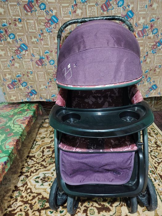 Срочно каляска сотилади