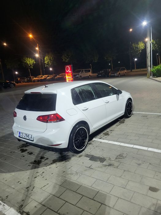VOLKSWAGEN Golf 2014 — imagine 4