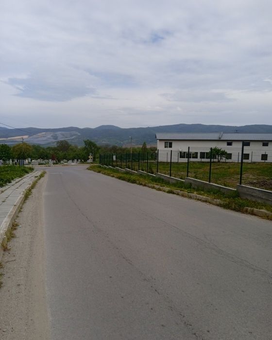 Дава се под наем Парцел в Сапарева баня - 2000 кв.м за 612 € - Снимка #4