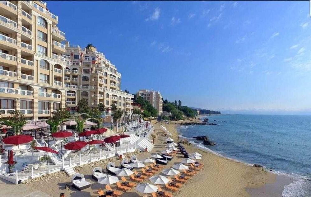 Дава се под наем Двустаен апартамент в Варна, Младост 1 - 100 кв.м за 827.73 € - Снимка #15