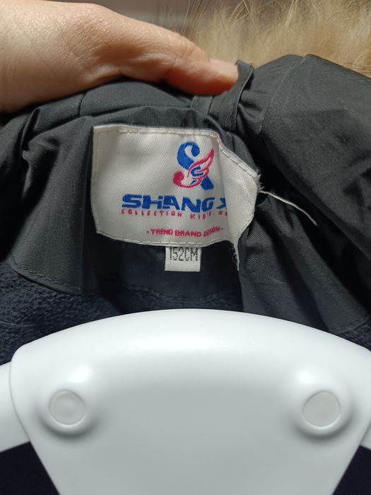 Продам зимний пуховик