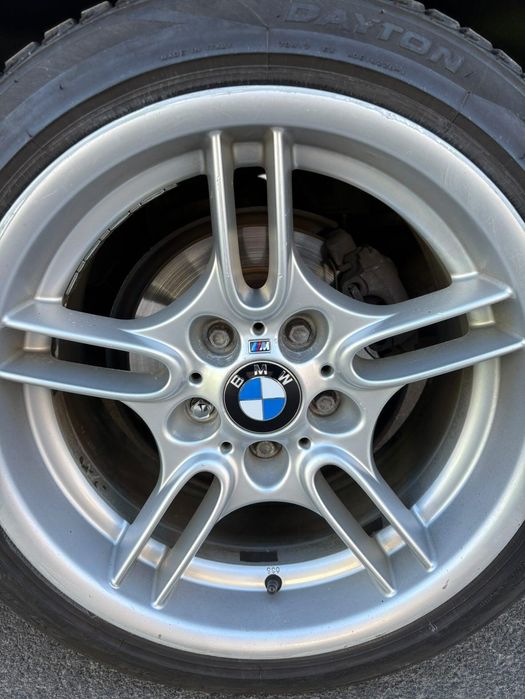 М лепенки за джанти БМВ / М лепенки за БМВ джанти и волан /стикери BMW