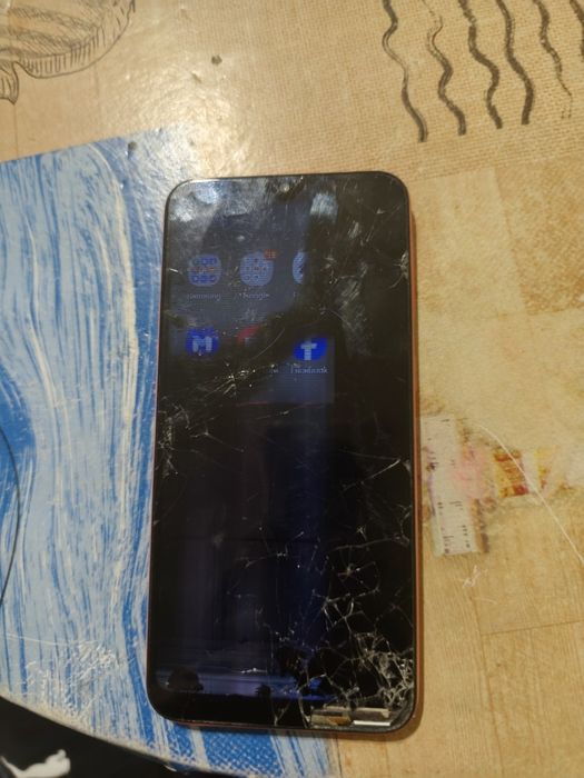 Samsung Galaxy A20e части