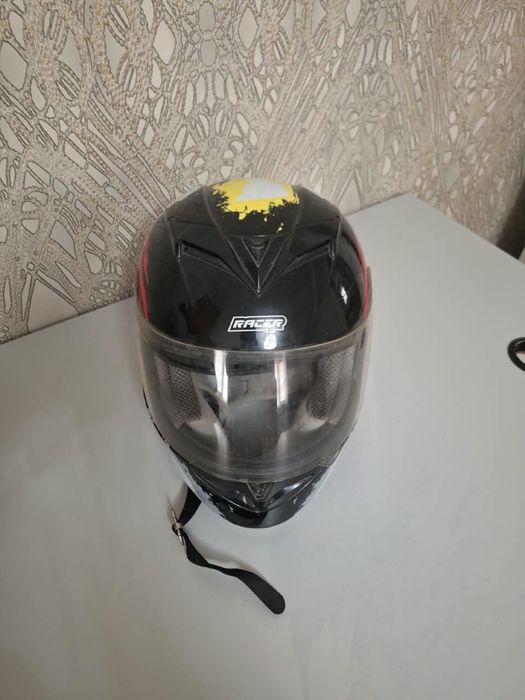Каска для мотоцикла