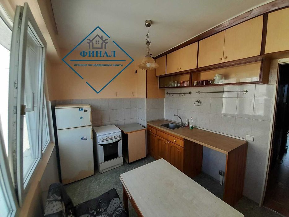 Продава се Тристаен апартамент в Шумен, Добруджански - 78 кв.м за 1079 €/кв.м - Снимка #5