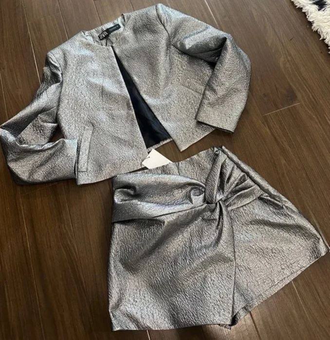 Compleu Zara blazer si skort