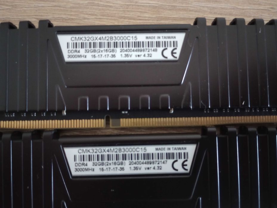 Corsair Vengeance LPX DDR4 32GB 2x16GB 3000MHz CMK32GX4M2B3000C15