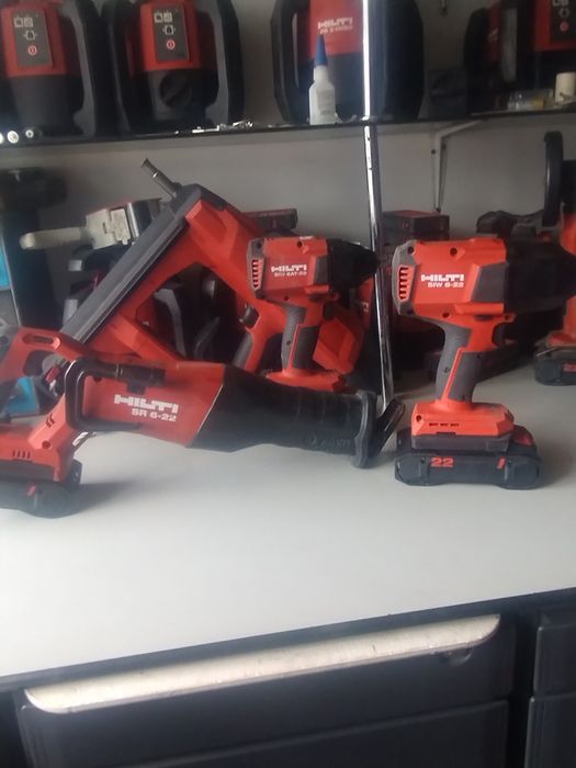Pistol cuie hilti bx3 și gx130,siw 6 ,expandor milwaukee 12 v, și 18 v