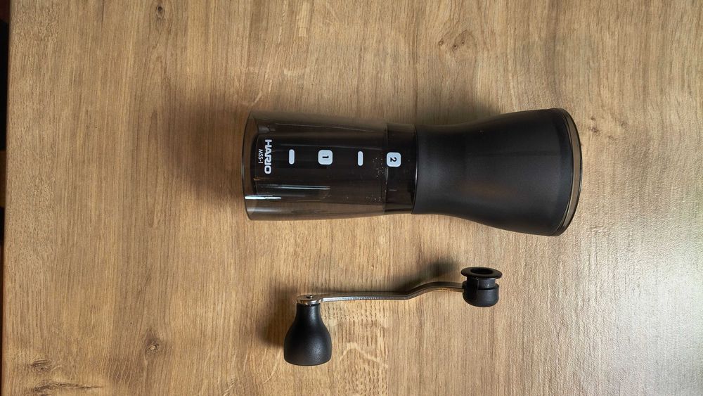 Rasnita manuala pentru cafea Hario Mini Mill Slim Plus